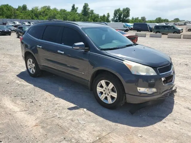 2010 CHEVROLET TRAVERSE LT  