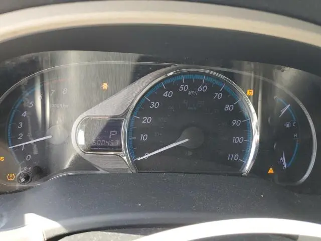 2011 TOYOTA SIENNA XLE  
