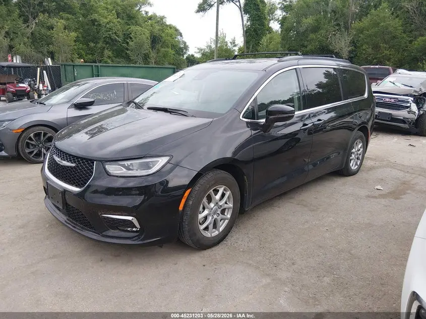 2022 CHRYSLER PACIFICA TOURING L
