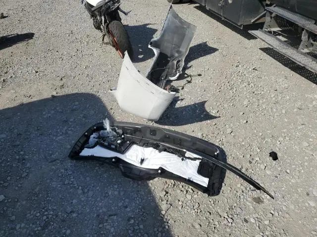 2023 INFINITI QX80 LUXE  