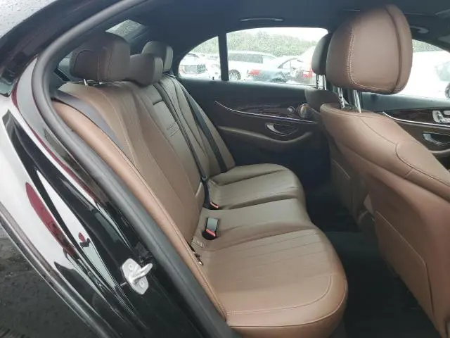 2017 MERCEDES-BENZ E 300 4MATIC  