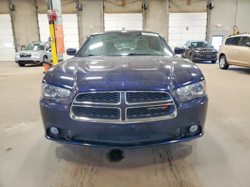 2013 DODGE CHARGER R  