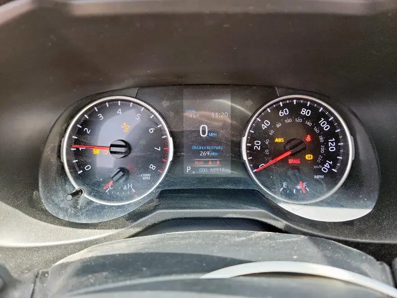 2019 TOYOTA RAV4 LE  