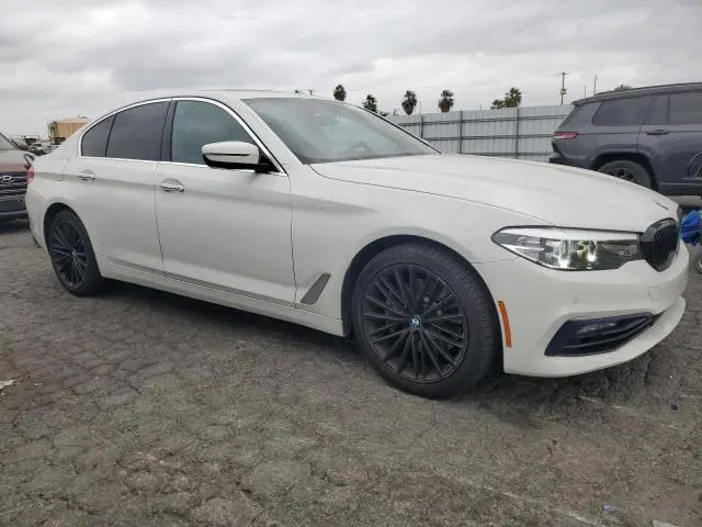 2018 BMW 530E   