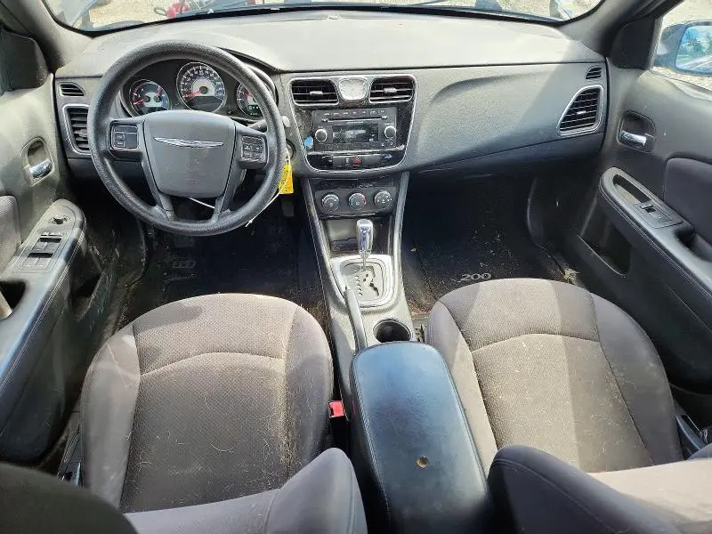 2014 CHRYSLER 200 LX  