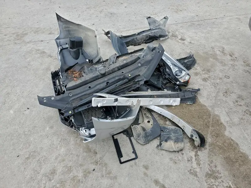 2023 TOYOTA 4RUNNER SE  