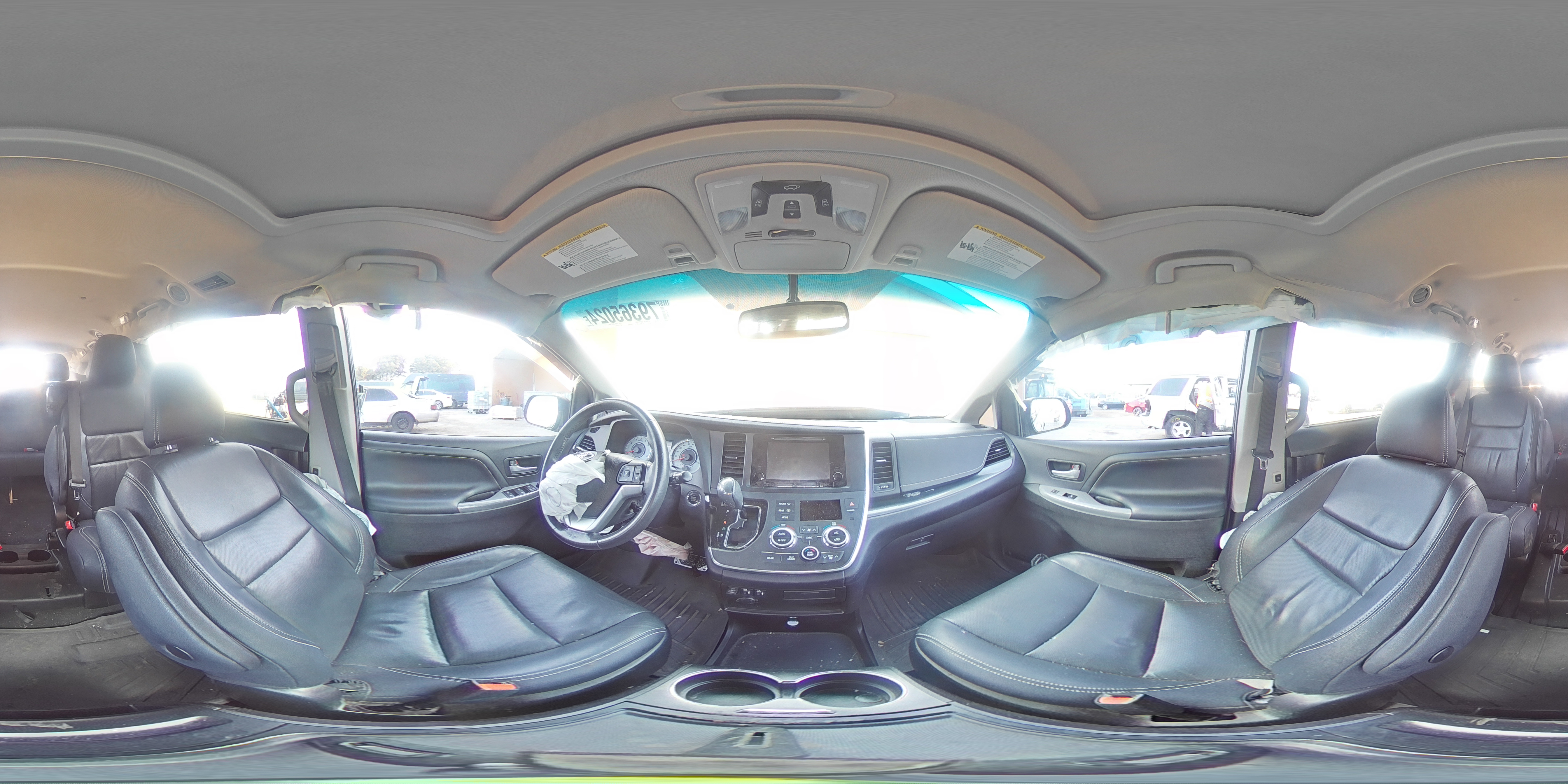 2015 TOYOTA SIENNA SPORT