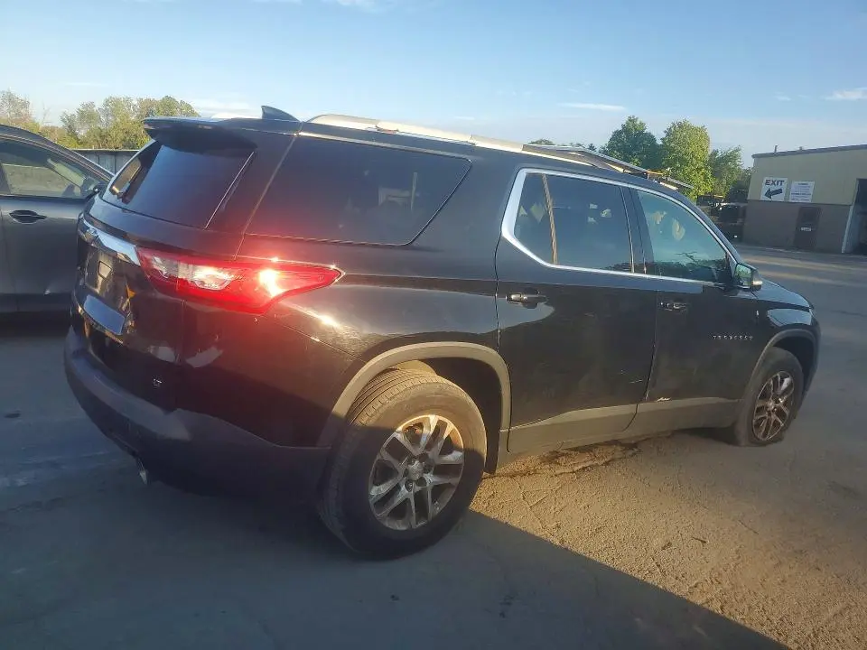 2018 CHEVROLET TRAVERSE LT  