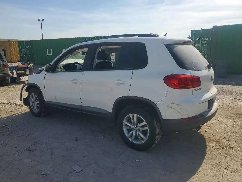 2016 VOLKSWAGEN TIGUAN S  