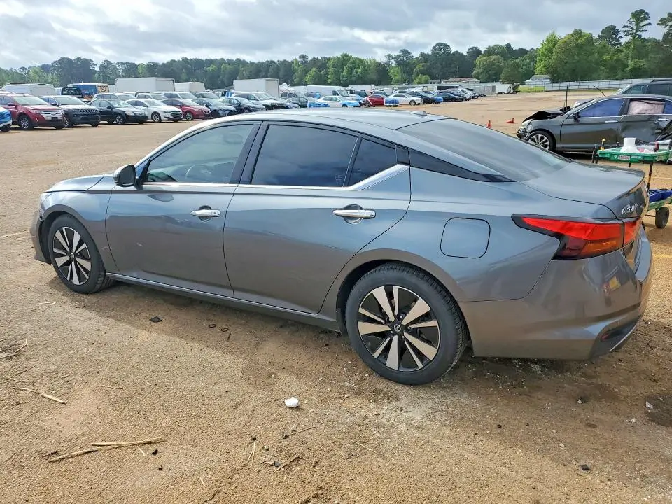 2020 NISSAN ALTIMA SL  