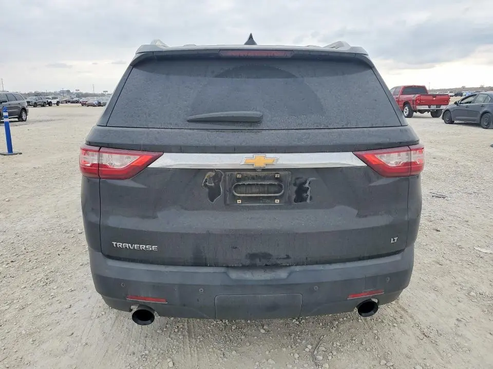 2018 CHEVROLET TRAVERSE LT  