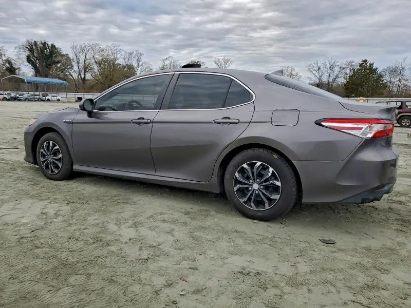 2019 TOYOTA CAMRY LE  