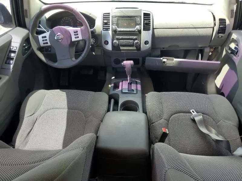 2018 NISSAN FRONTIER SV  