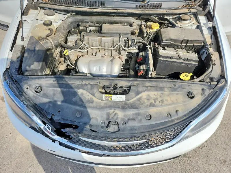2016 CHRYSLER 200   