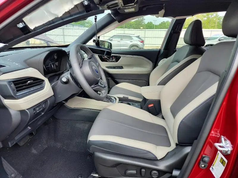 2025 SUBARU FORESTER LIMITED  