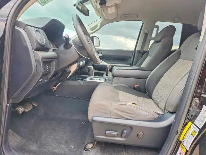 2014 TOYOTA TUNDRA SR5  