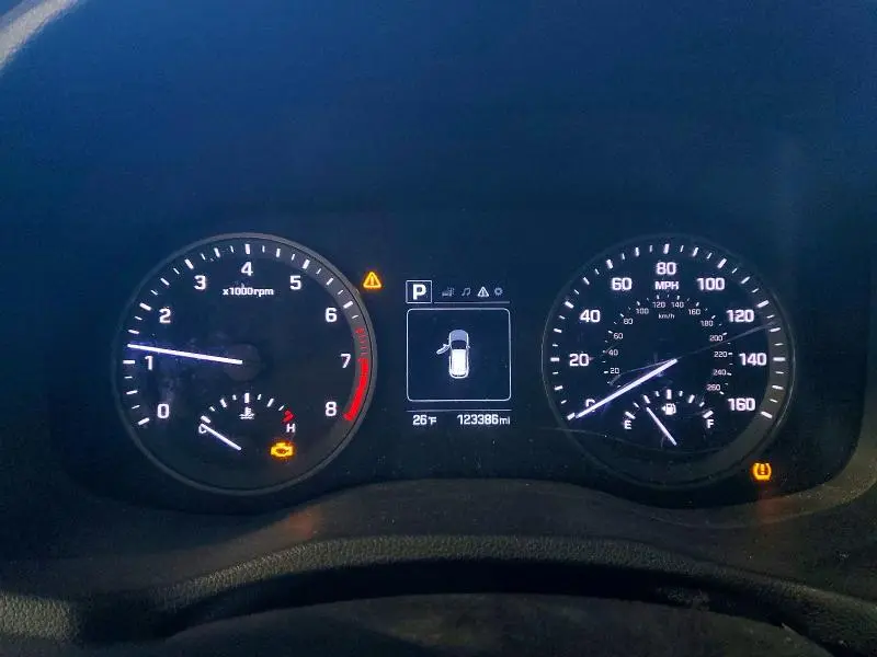 2017 HYUNDAI TUCSON SE  