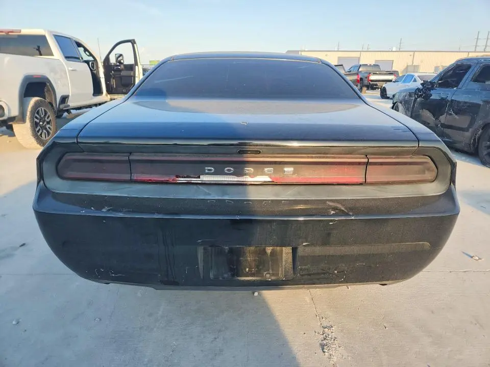2012 DODGE CHALLENGER SXT  
