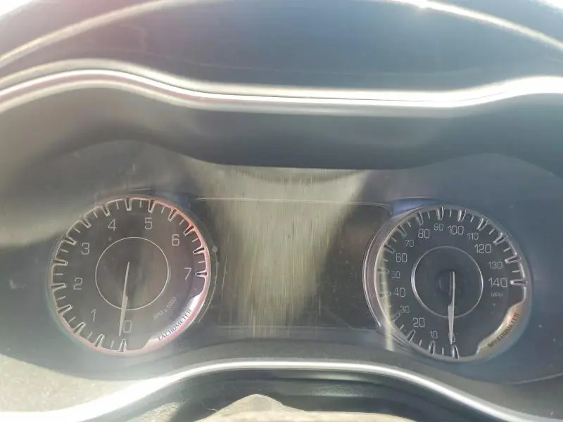 2015 CHRYSLER 200 C  