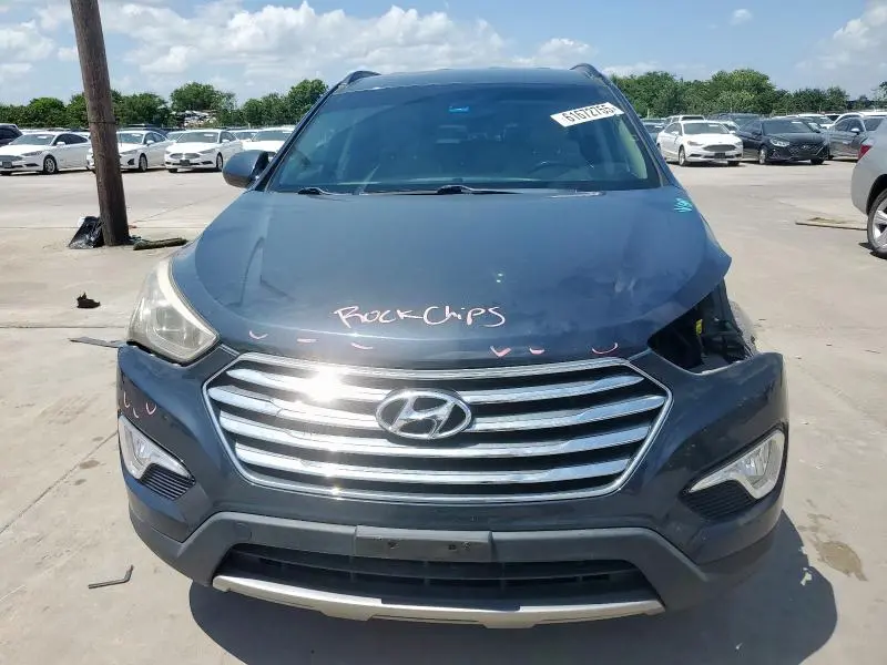 2016 HYUNDAI SANTA FE SE  