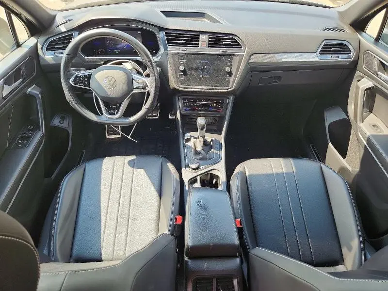 2022 VOLKSWAGEN TIGUAN SE R-LINE BLACK  