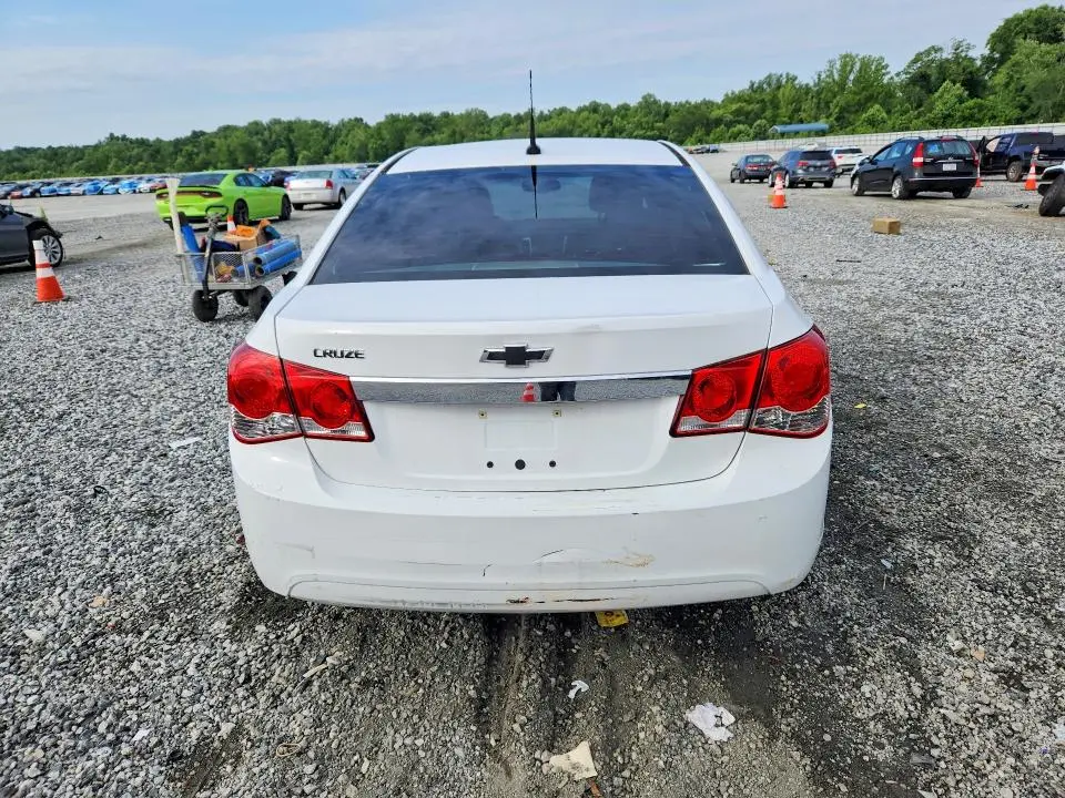 2012 CHEVROLET CRUZE LS  