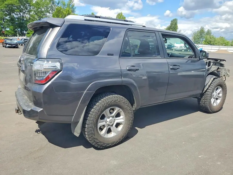 2015 TOYOTA 4RUNNER SR5  