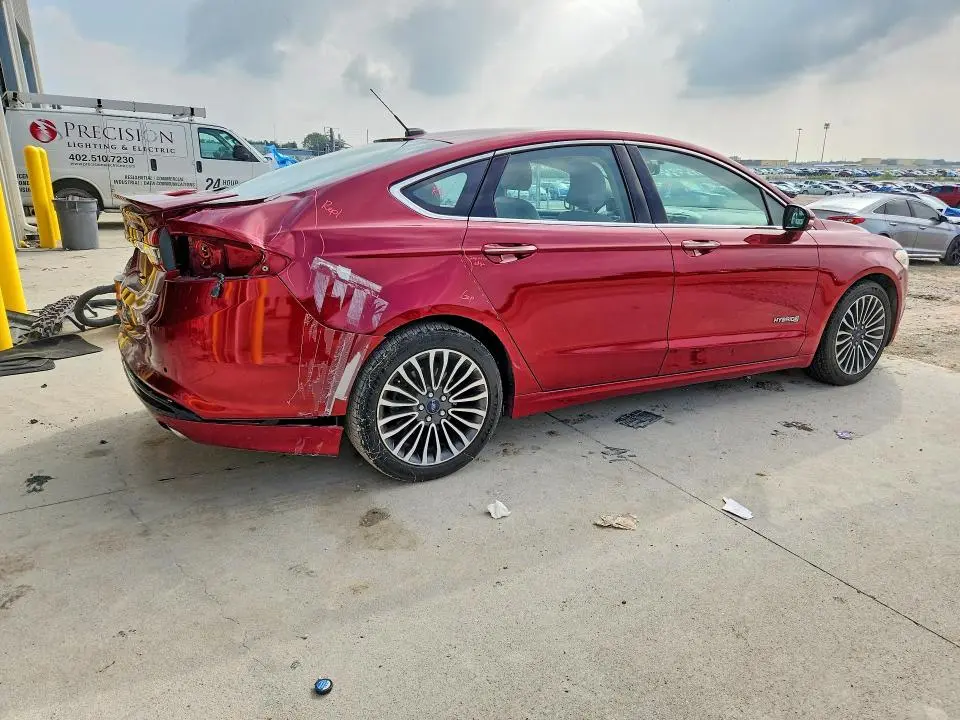 2017 FORD FUSION TITANIUM HEV  