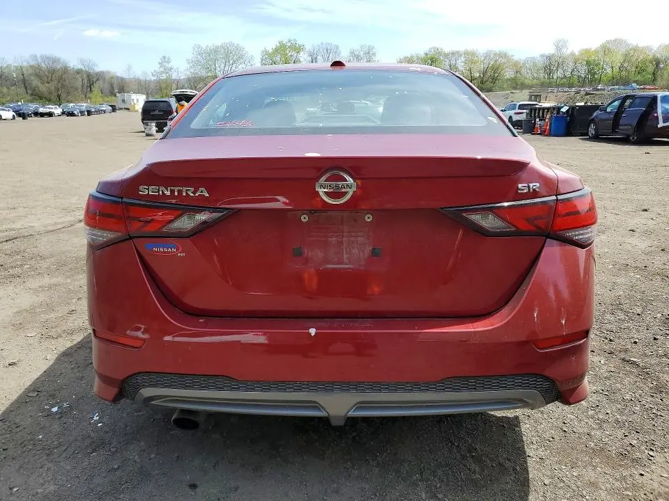 2021 NISSAN SENTRA SR  