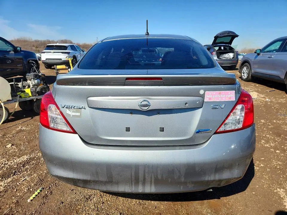 2013 NISSAN VERSA 1.6 S  
