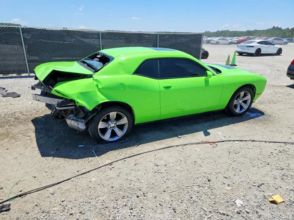 2017 DODGE CHALLENGER SXT  