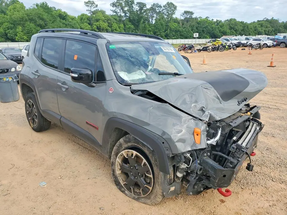 2023 JEEP RENEGADE TRAILHAWK  