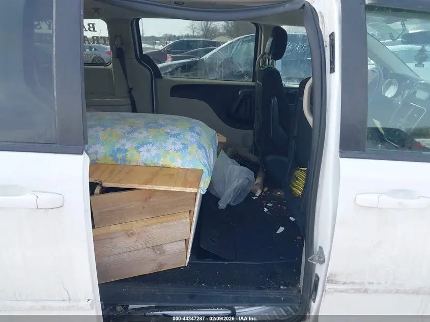 2016 DODGE GRAND CARAVAN SE