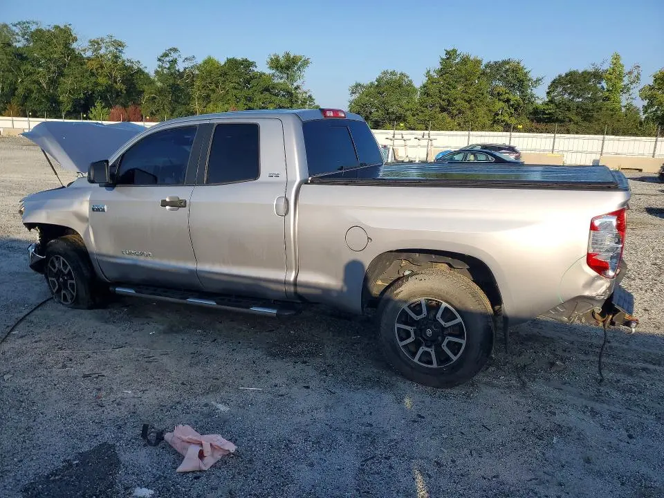 2017 TOYOTA TUNDRA SR5  