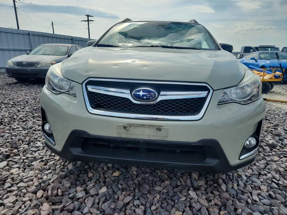 2016 SUBARU CROSSTREK LIMITED  