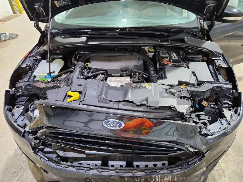 2016 FORD FOCUS SE  