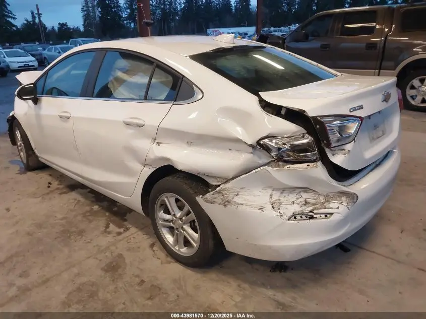 2018 CHEVROLET CRUZE LT AUTO