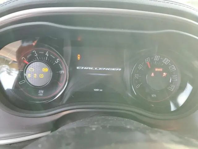 2022 DODGE CHALLENGER SXT  