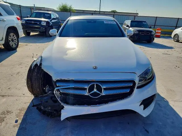 2019 MERCEDES-BENZ E 300  