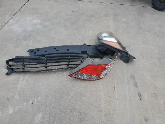 2012 HYUNDAI ACCENT GLS  