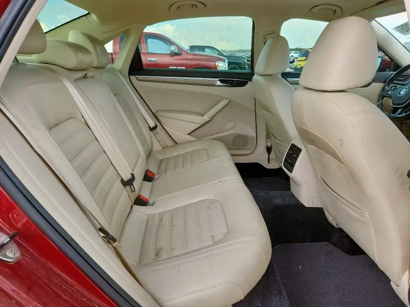 2017 VOLKSWAGEN PASSAT SEL PREMIUM  