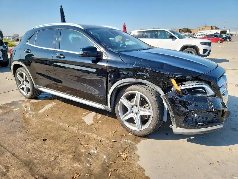 2015 MERCEDES-BENZ GLA 250 4MATIC  