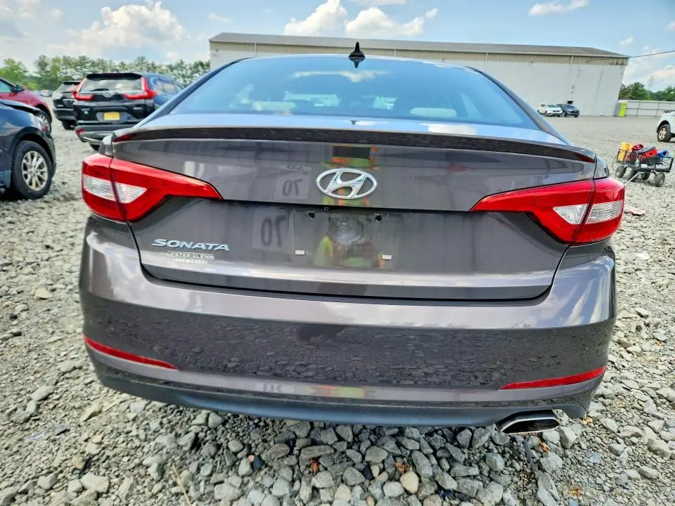 2017 HYUNDAI SONATA SE  