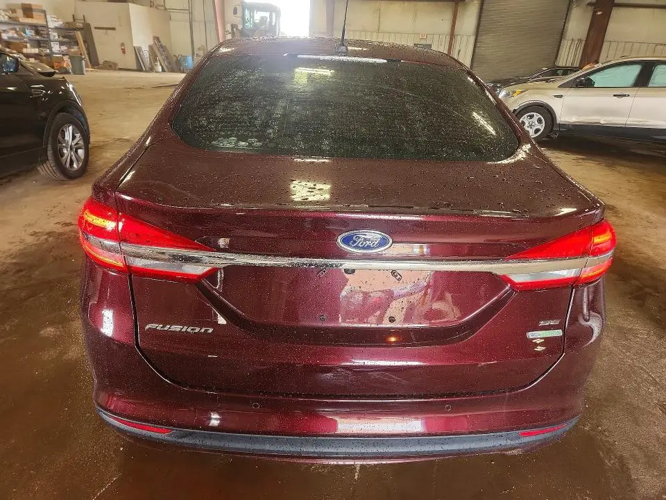2018 FORD FUSION SE  