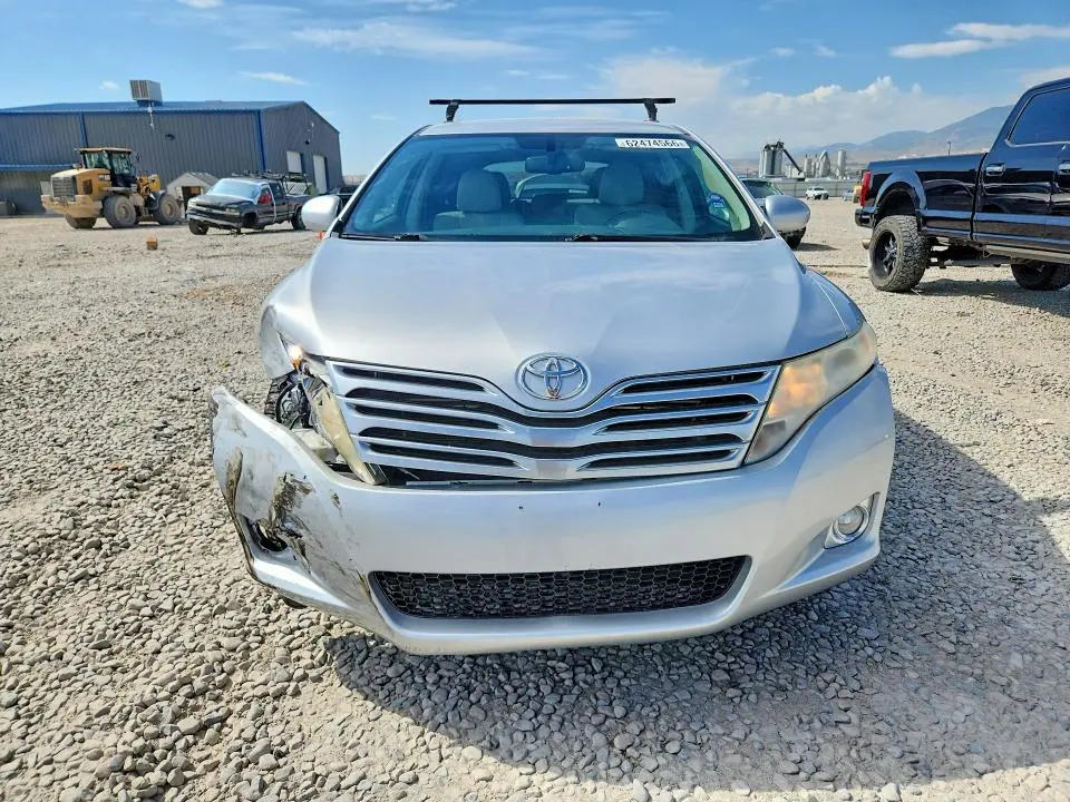 2011 TOYOTA VENZA AWD 4CYL  