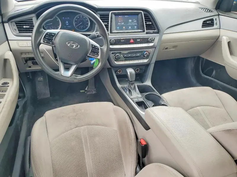 2019 HYUNDAI SONATA SE  
