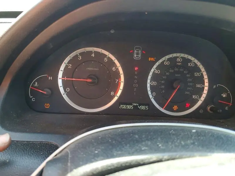 2011 HONDA ACCORD LX  