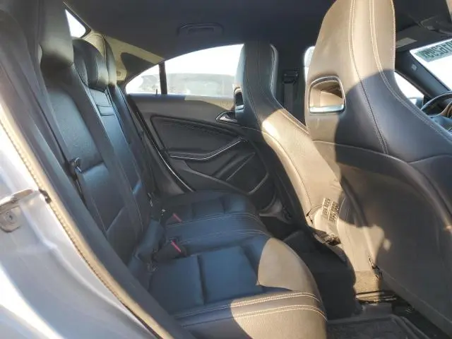 2019 MERCEDES-BENZ CLA 250  
