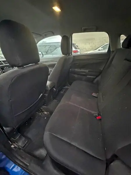 2015 MITSUBISHI OUTLANDER SPORT ES  