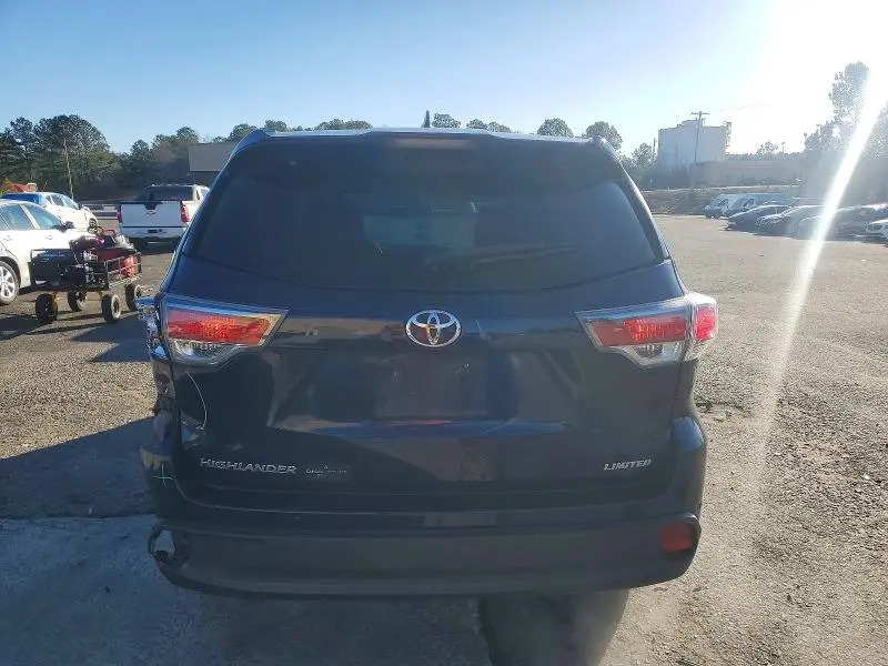2016 TOYOTA HIGHLANDER LIMITED  
